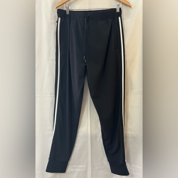 Tommy John the Go Anywhere Collection  Black Jogger Men’s Size Medium - Picture 1 of 7